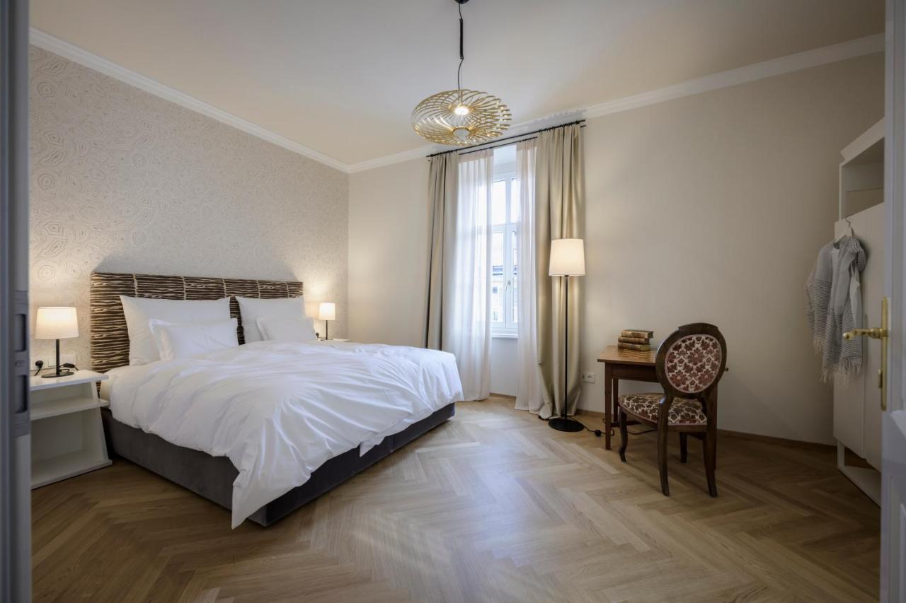 Hotel Bruneck Design-Apartments Dış mekan fotoğraf